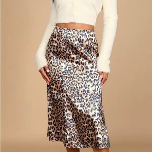 Lulu’s Global Icon Tan and Navy Blue Leopard Print Midi Fall Skirt - XS